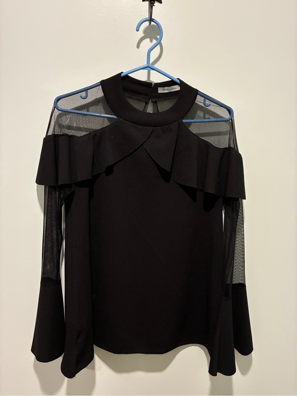 Black Angela Mara Long-Sleeve Blouse Sheer Mesh Sleeves and Shoulders Sz Medium